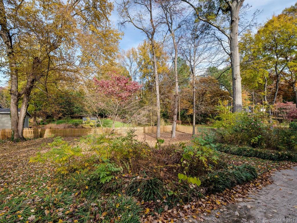 6207 Honegger Drive Charlotte NC 28211