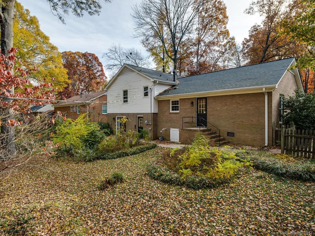 6207 Honegger Drive Charlotte NC 28211