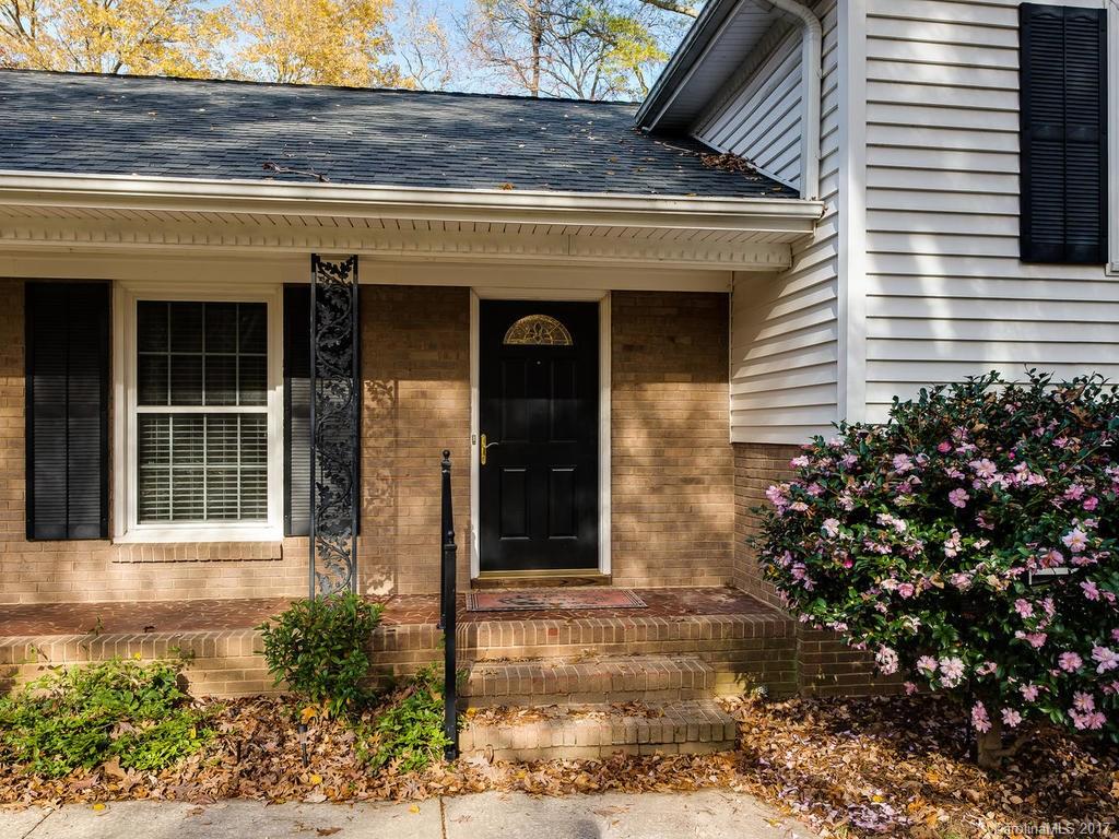 6207 Honegger Drive Charlotte NC 28211