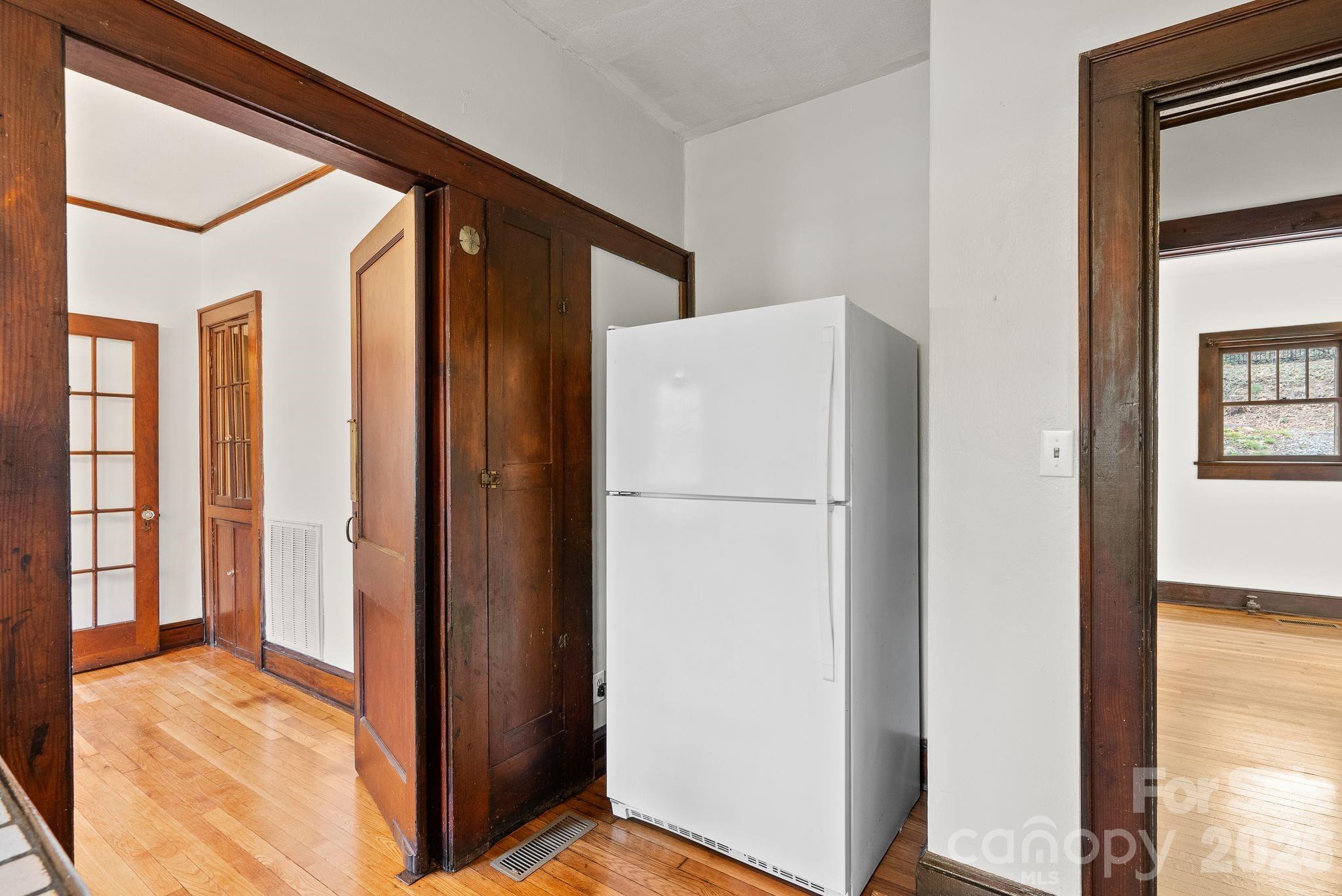 15 Conestee Place Asheville NC 28801