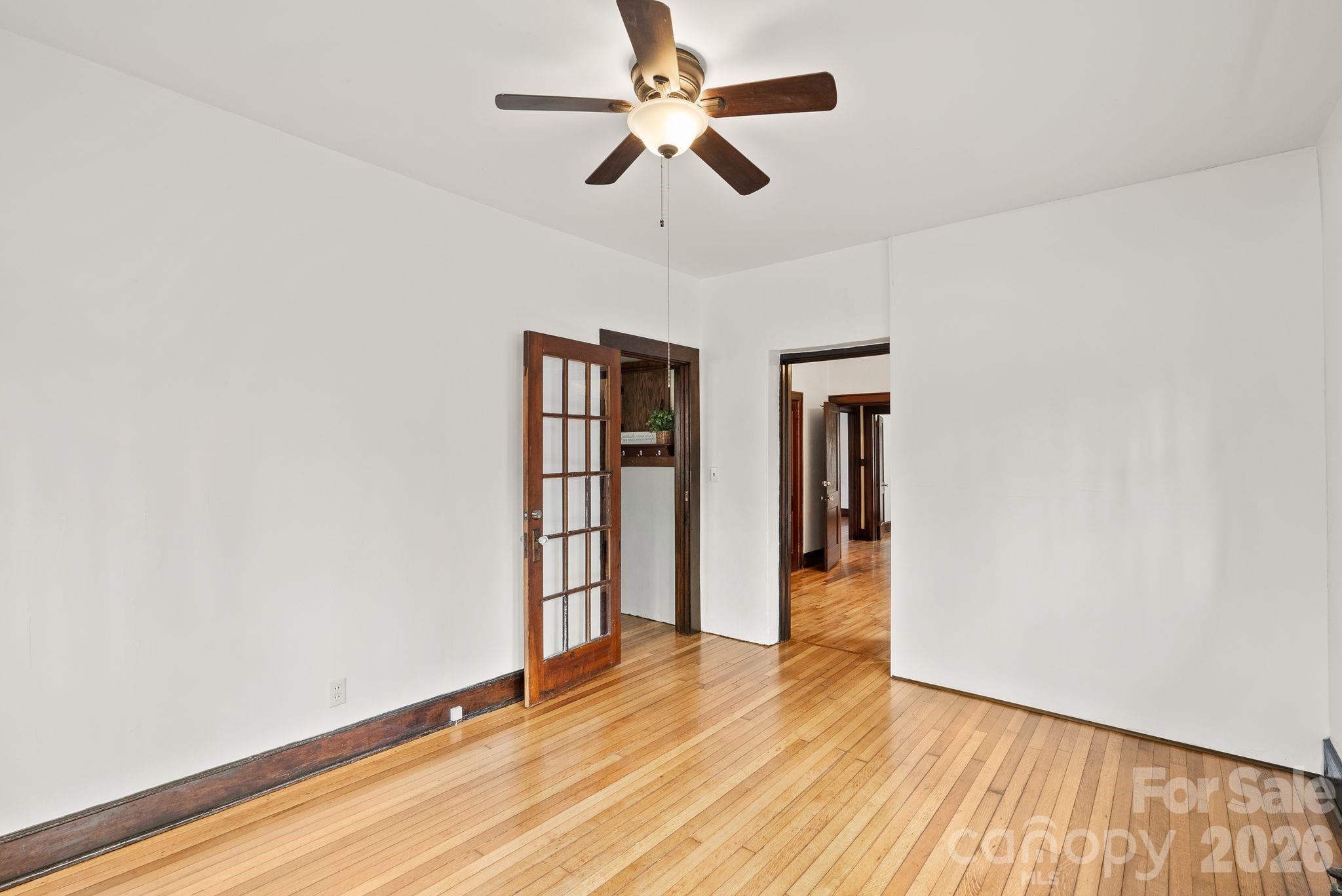 15 Conestee Place Asheville NC 28801