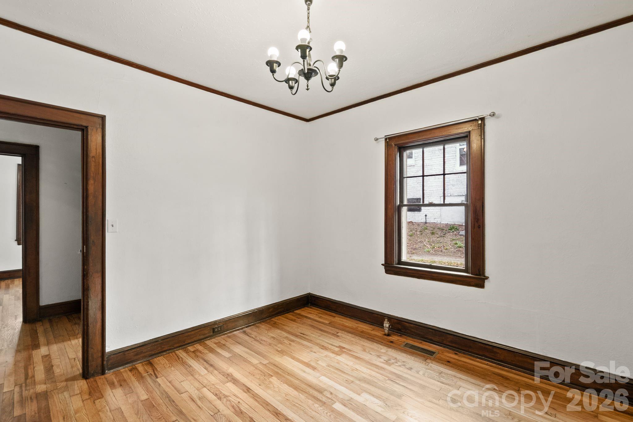 15 Conestee Place Asheville NC 28801