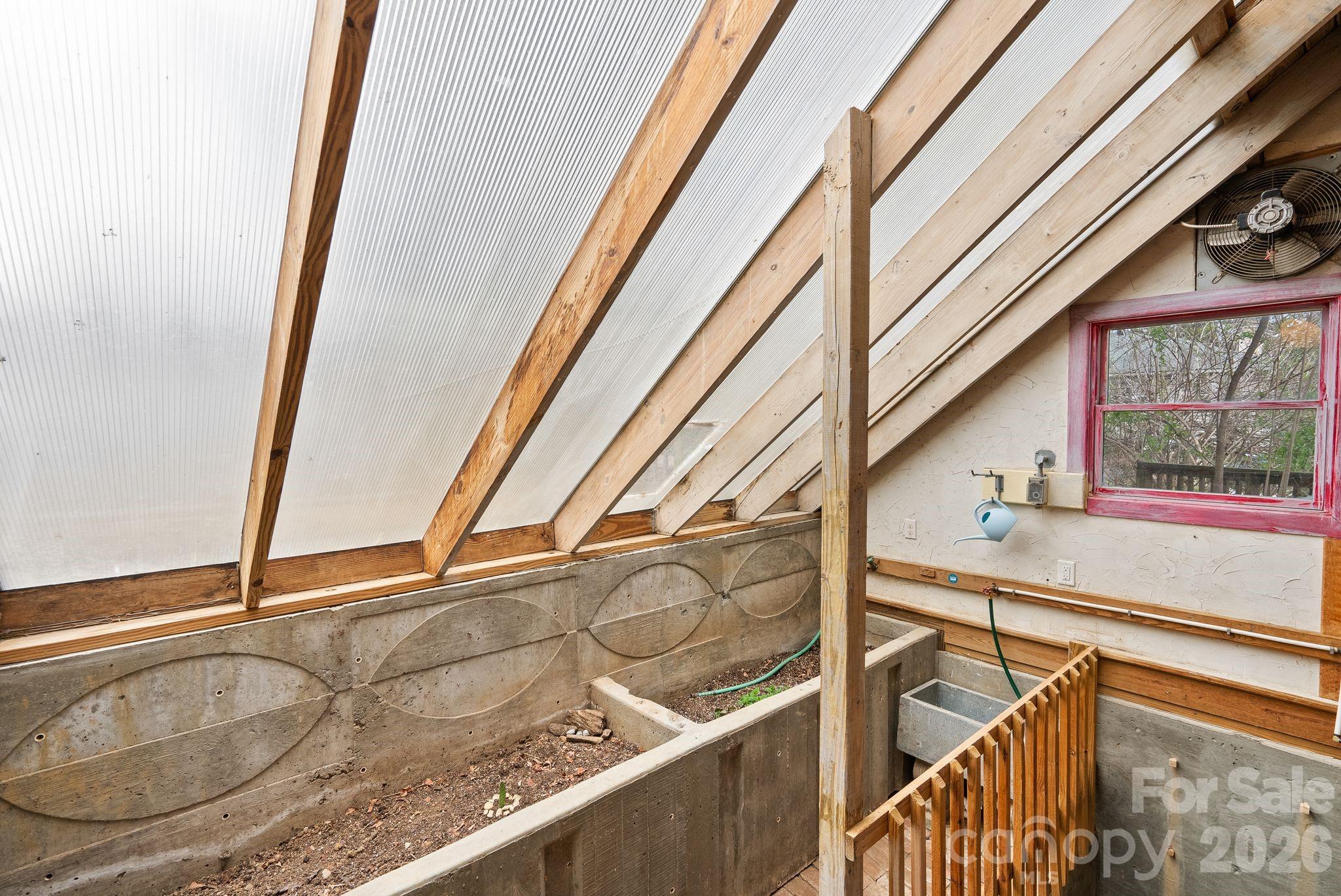 15 Conestee Place Asheville NC 28801