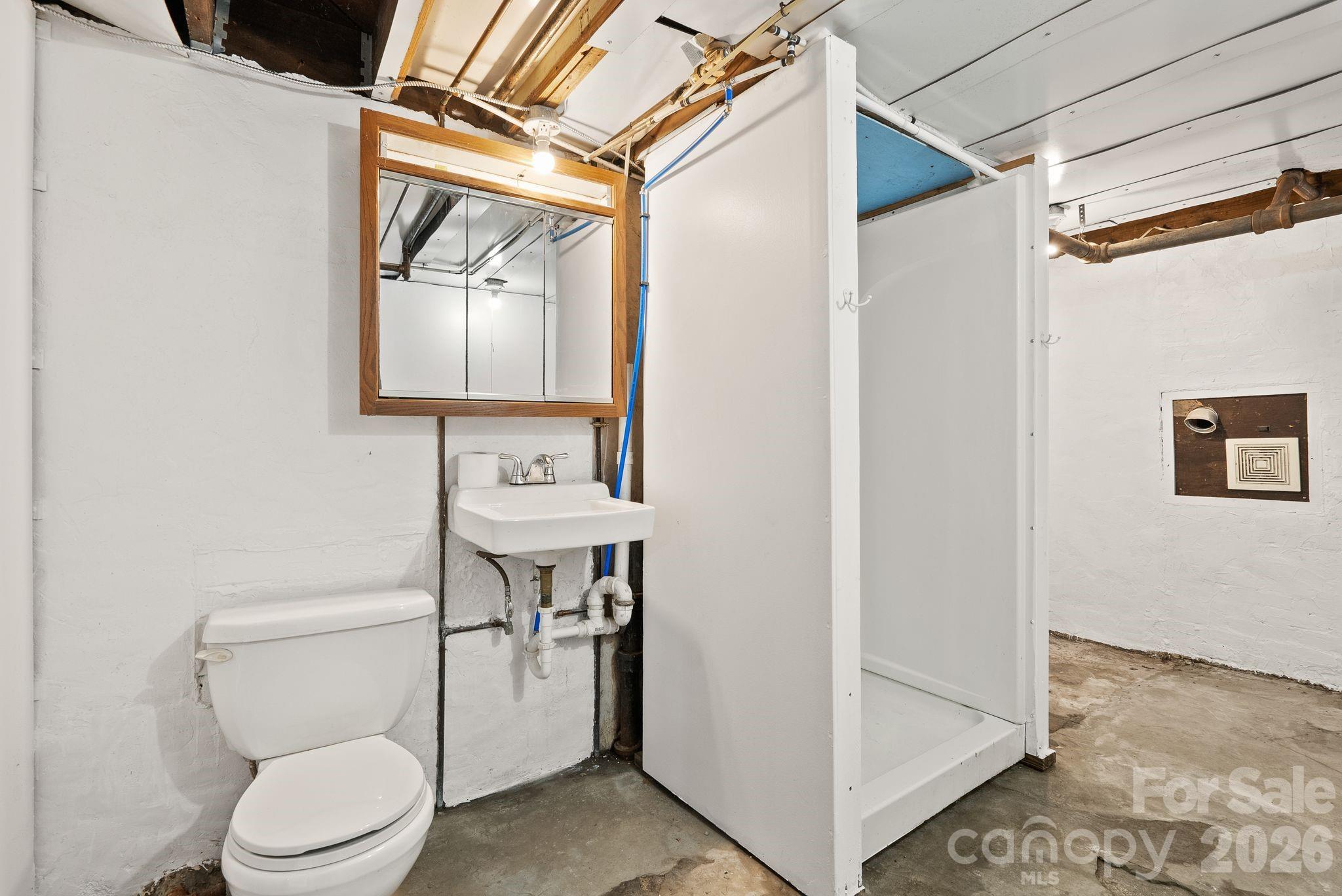15 Conestee Place Asheville NC 28801