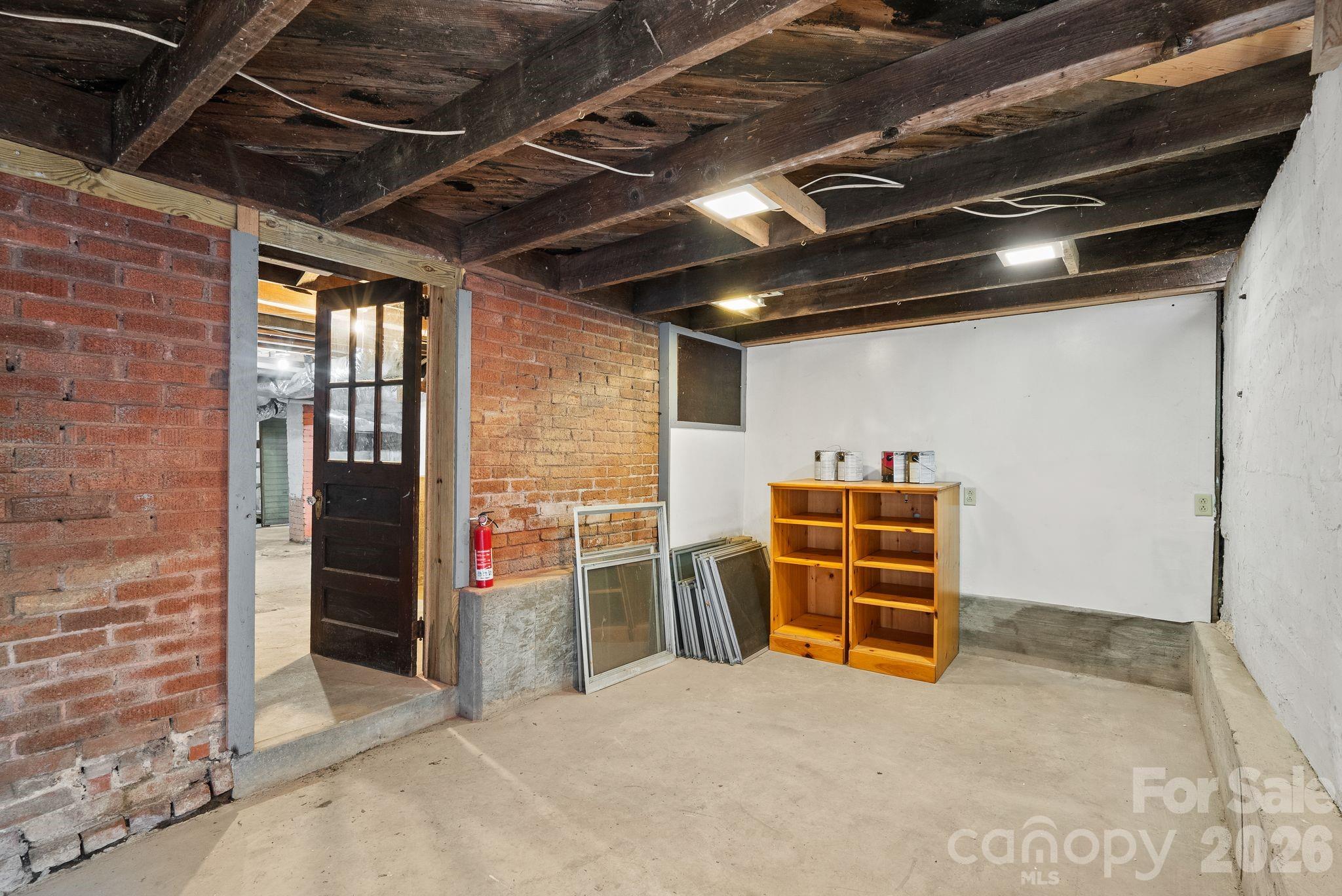 15 Conestee Place Asheville NC 28801