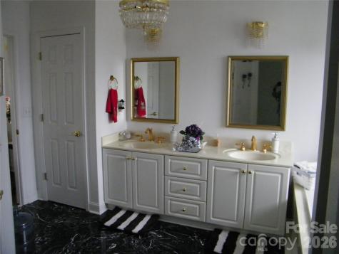 509 E Main Street Rockwell NC 28138