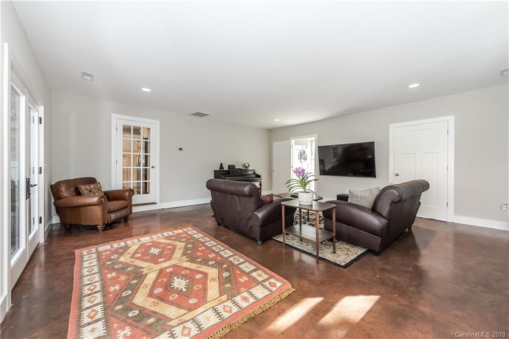 6334 Fair Valley Drive Charlotte NC 28226