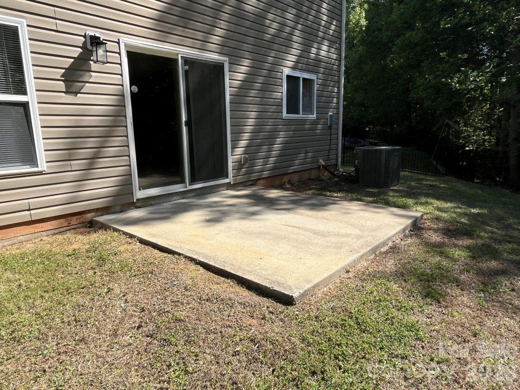 14043 Pinyon Pine Lane Charlotte NC 28215