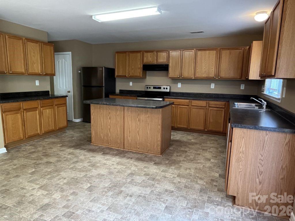 14043 Pinyon Pine Lane Charlotte NC 28215