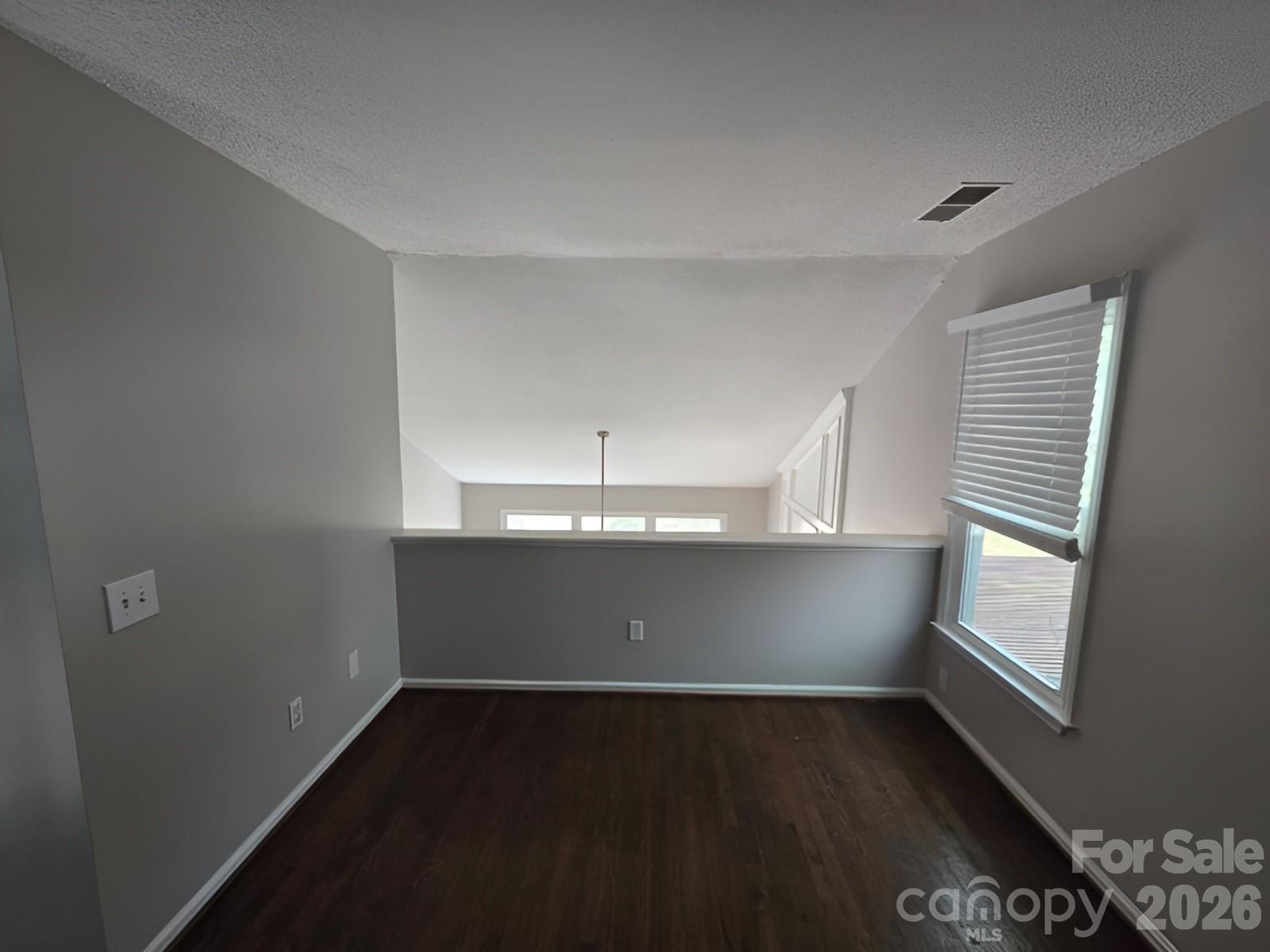 9011 Coleshire Court Charlotte NC 28269