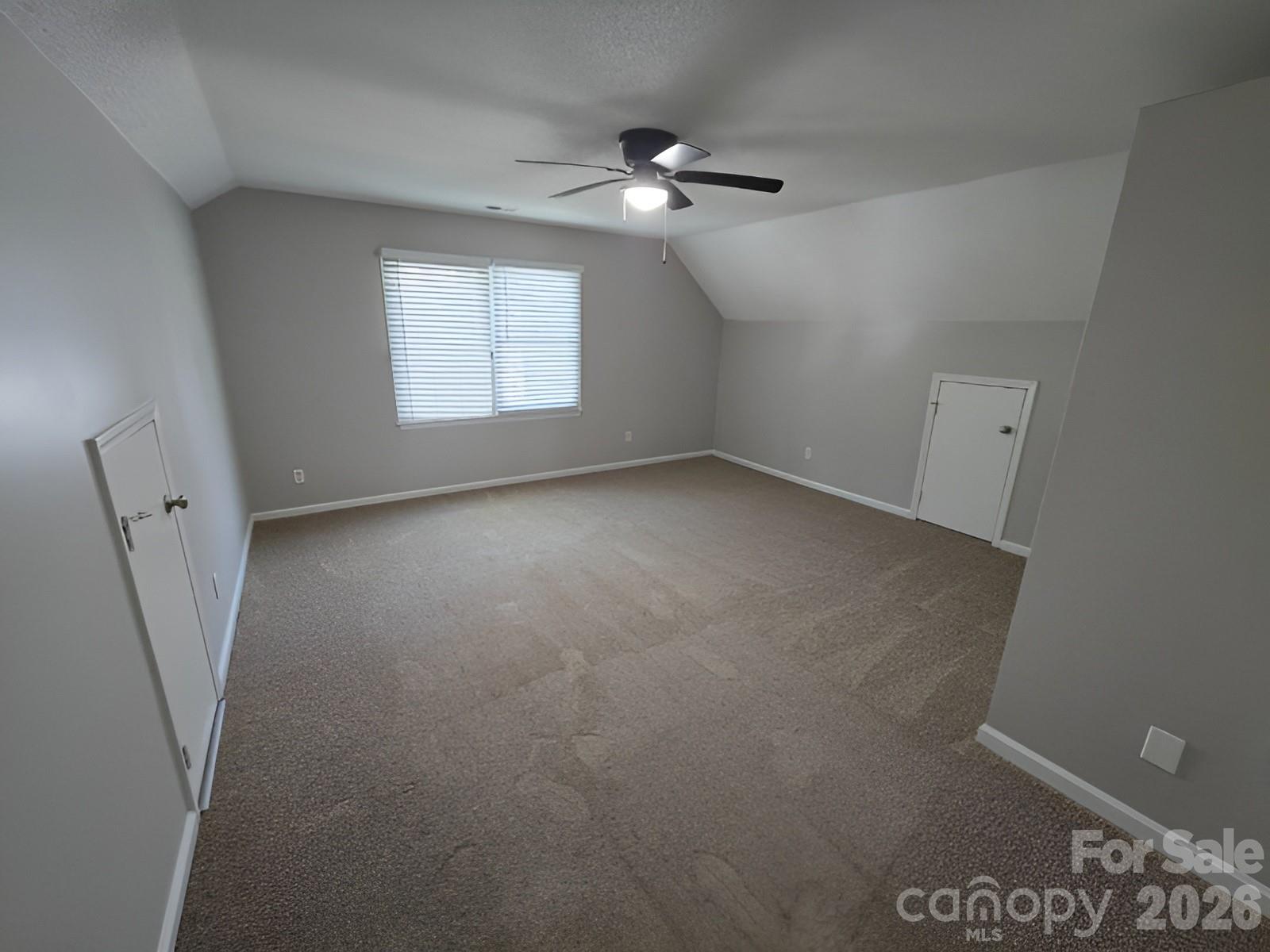 9011 Coleshire Court Charlotte NC 28269