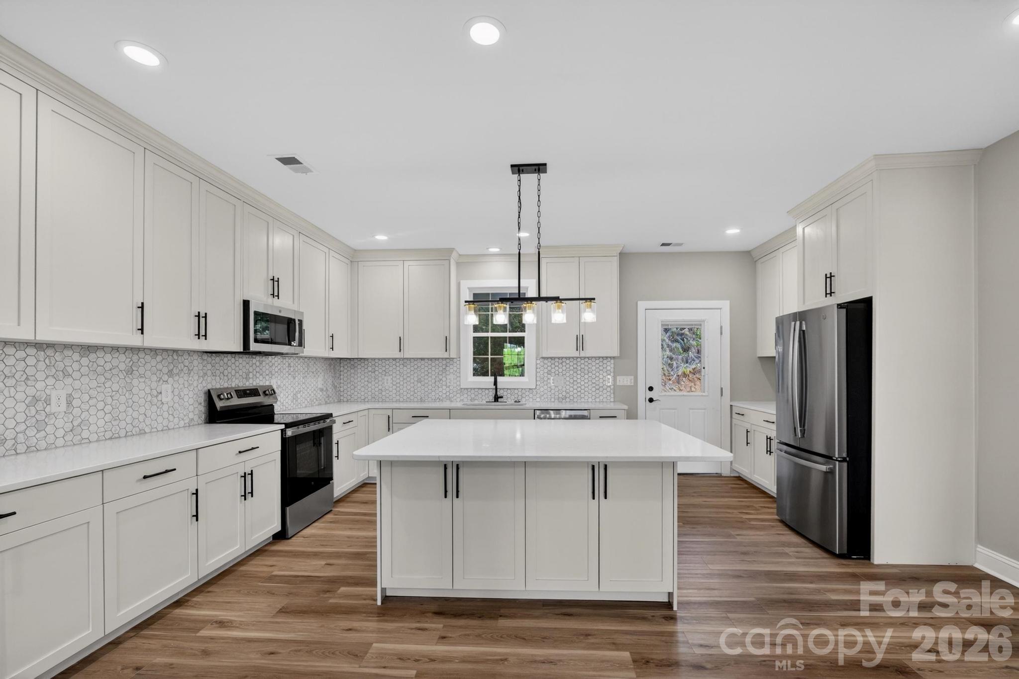 409 Huntington Woods Street Lenoir NC 28645