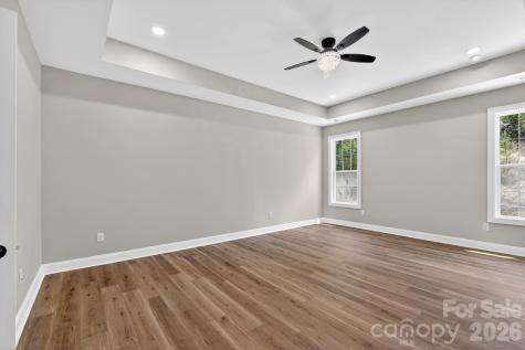 409 Huntington Woods Street Lenoir NC 28645