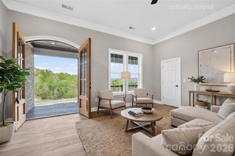 409 Huntington Woods Street Lenoir NC 28645