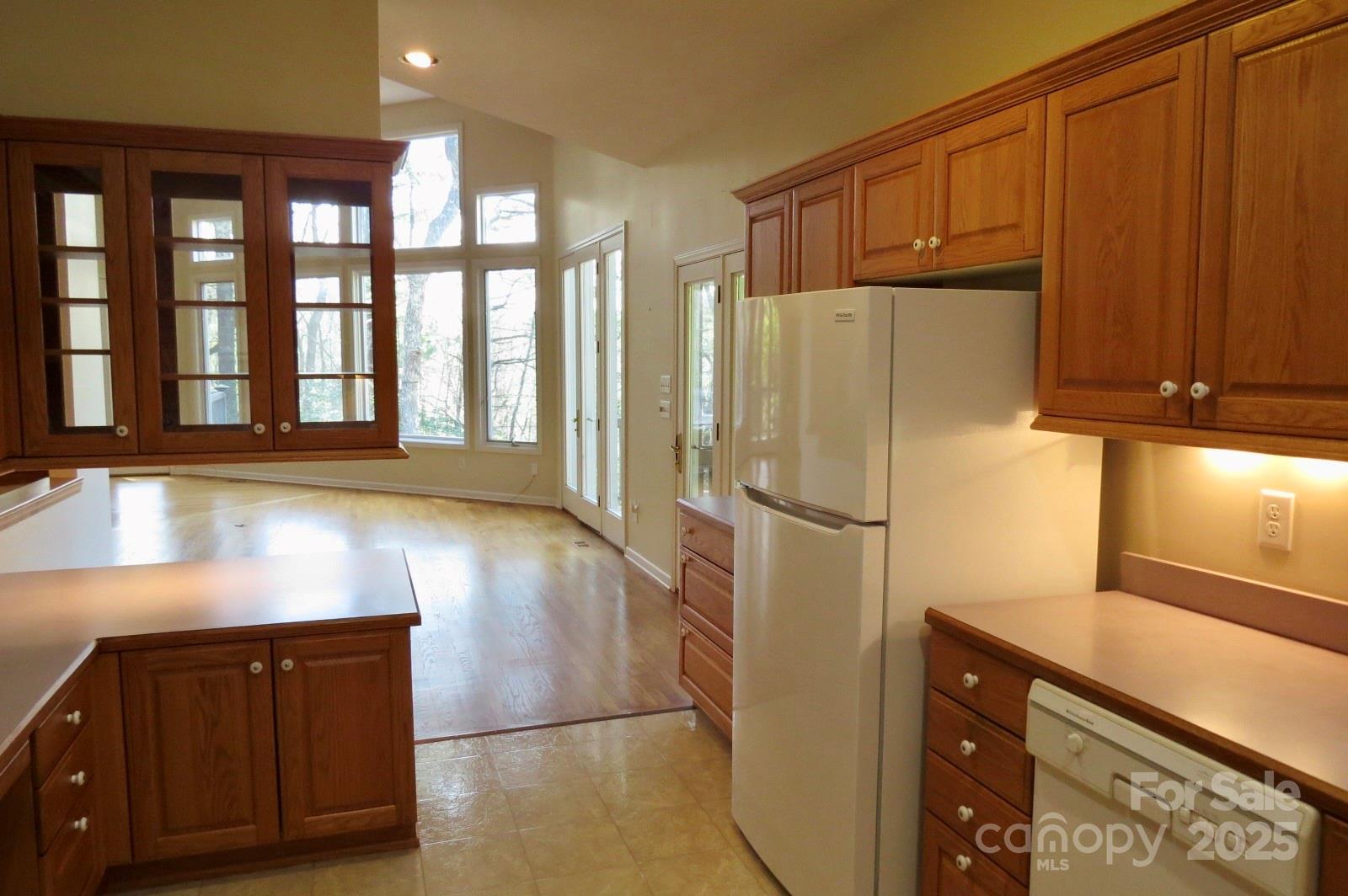 422 Lakeside Drive Lake Toxaway NC 28747