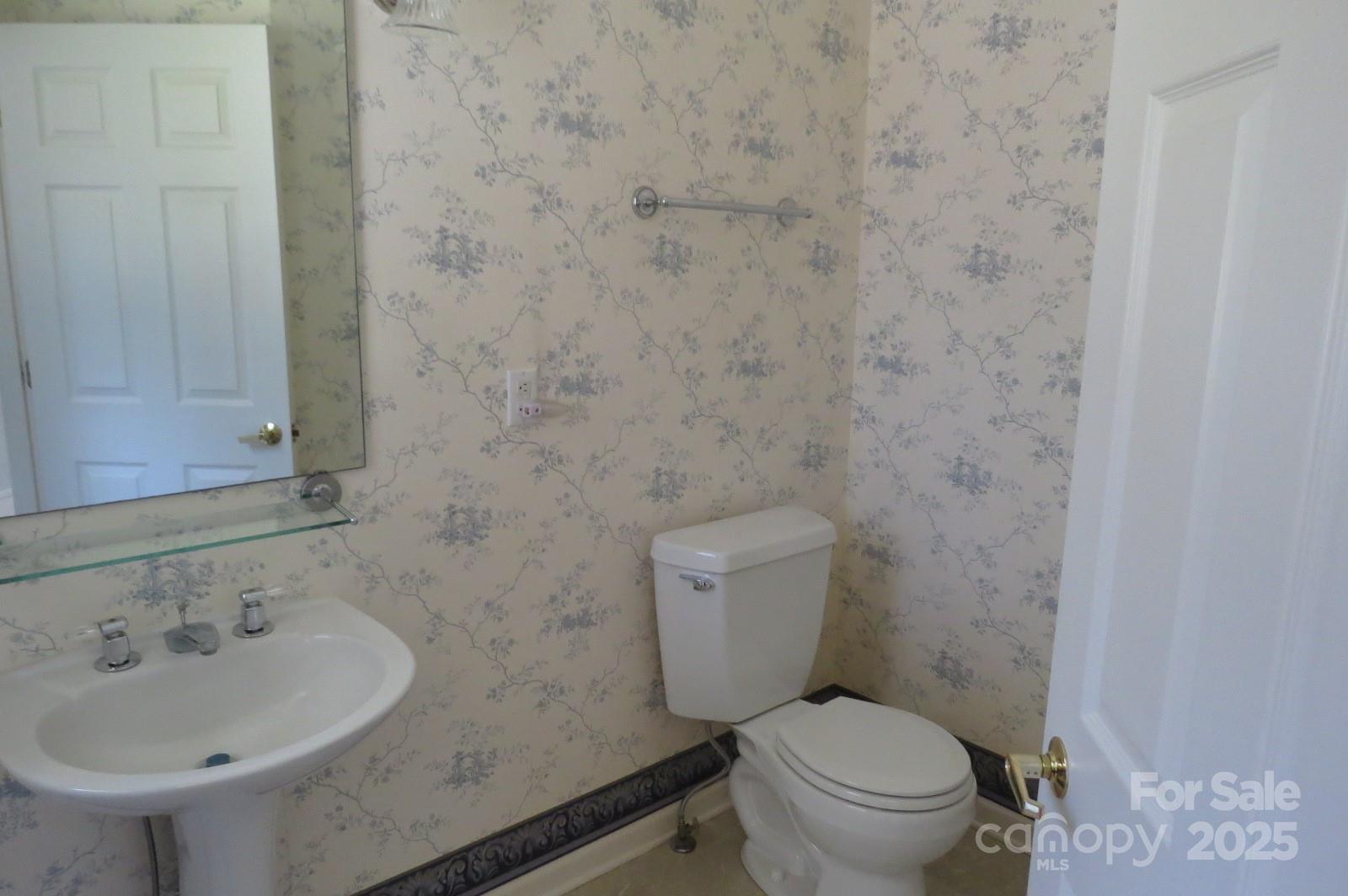 422 Lakeside Drive Lake Toxaway NC 28747