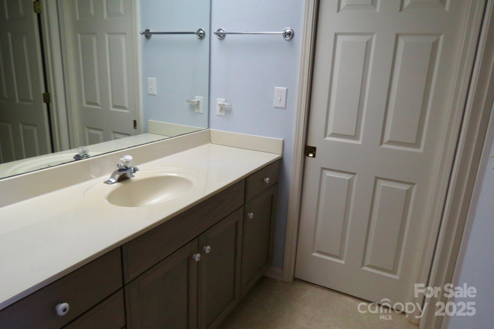 422 Lakeside Drive Lake Toxaway NC 28747