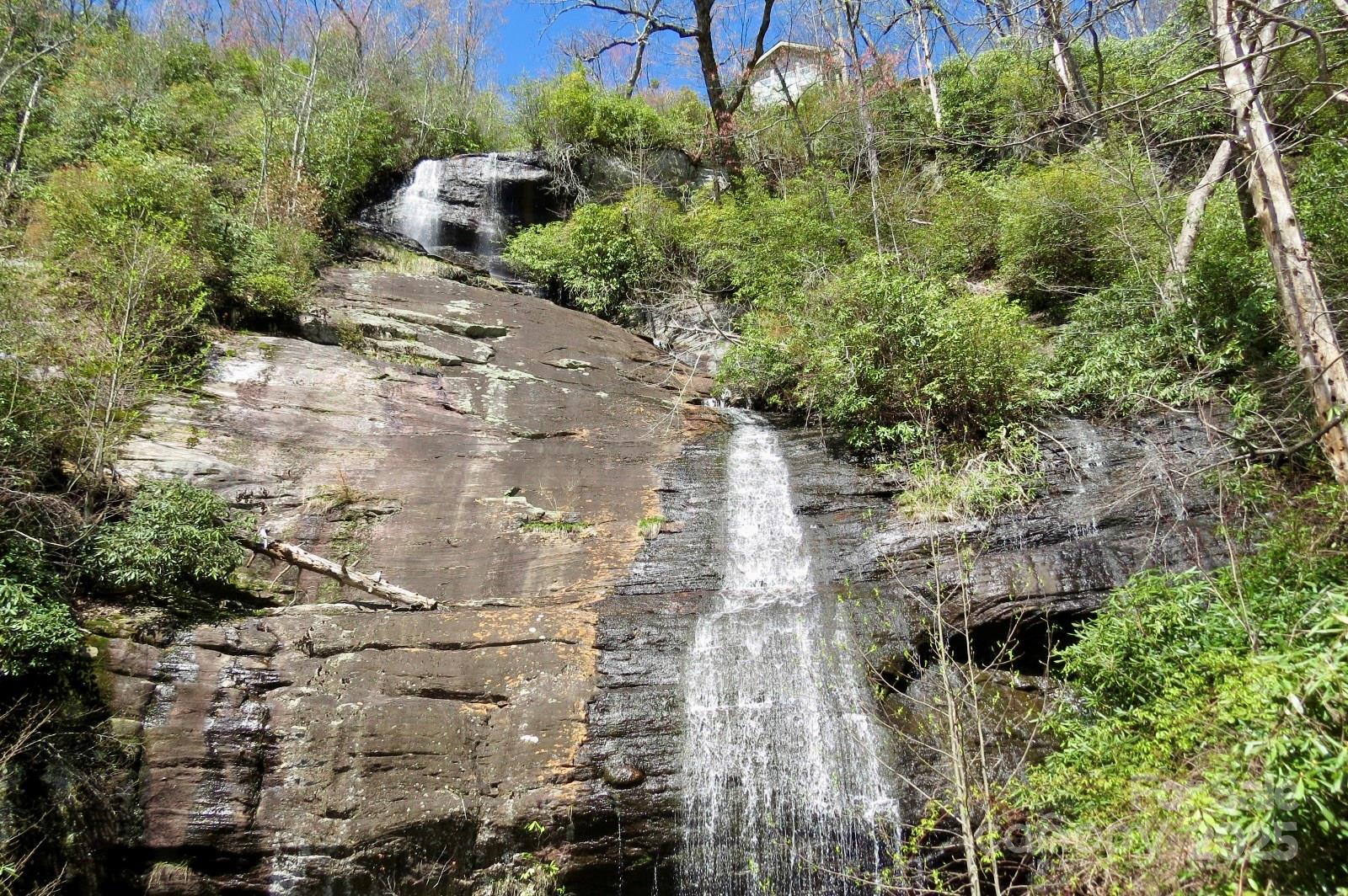 422 Lakeside Drive Lake Toxaway NC 28747