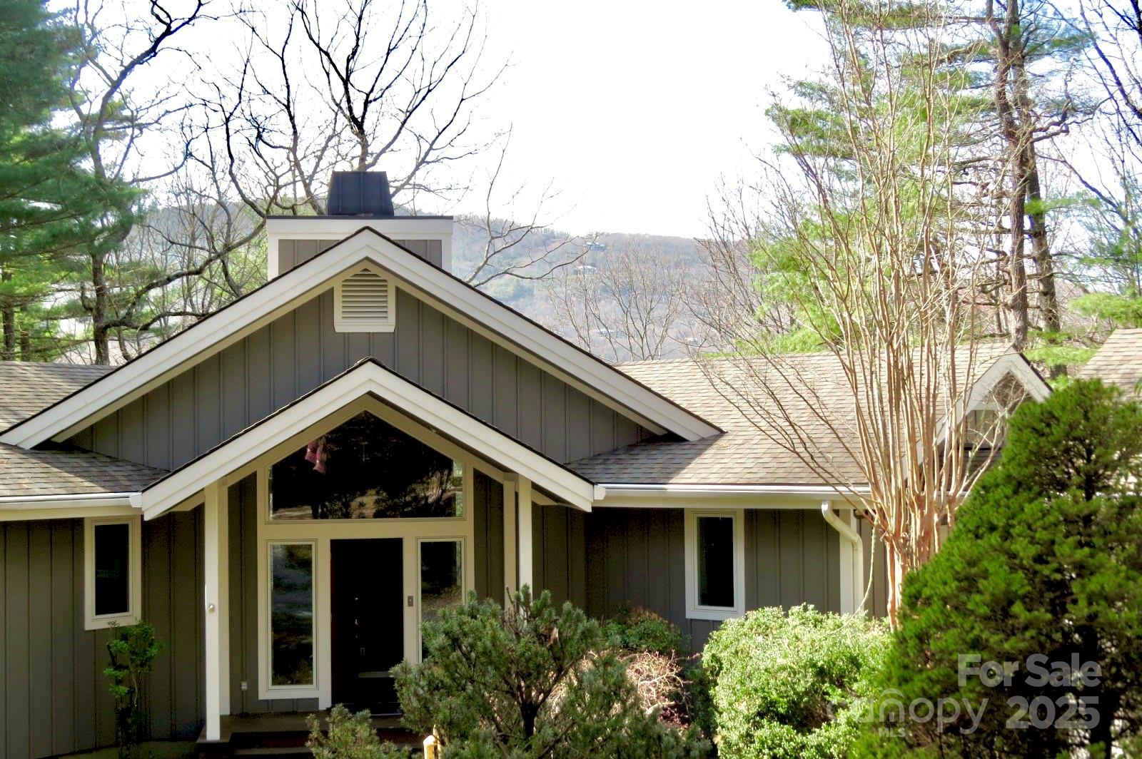 422 Lakeside Drive Lake Toxaway NC 28747