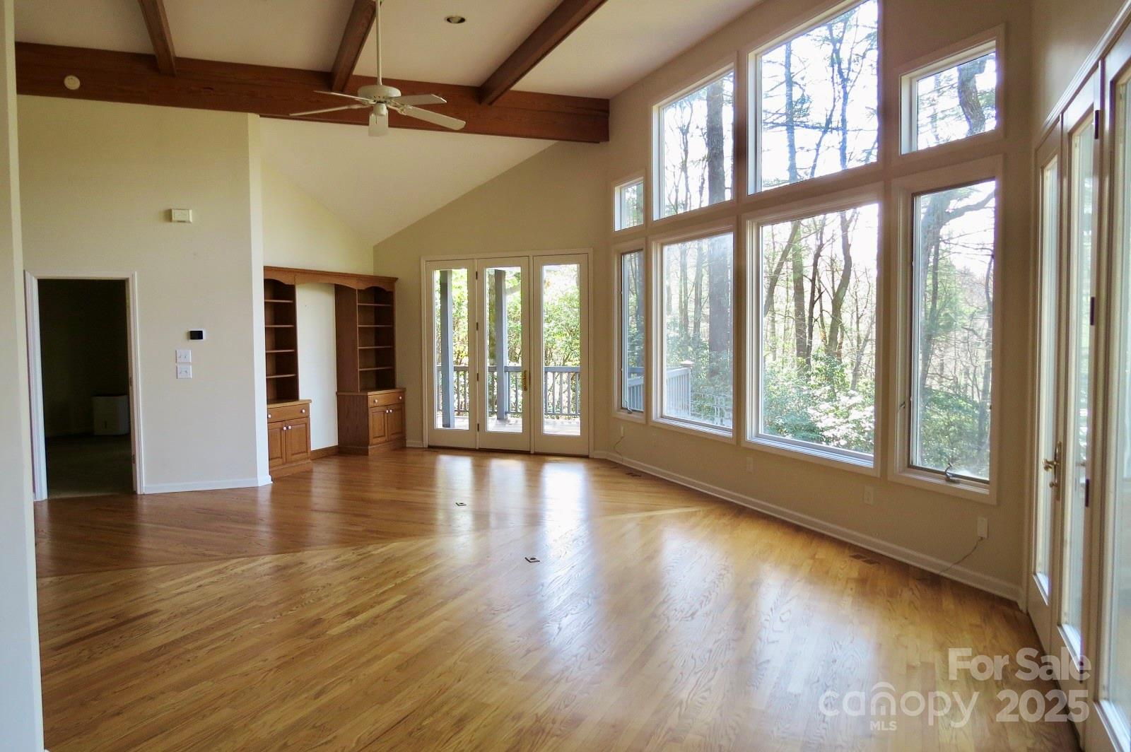 422 Lakeside Drive Lake Toxaway NC 28747
