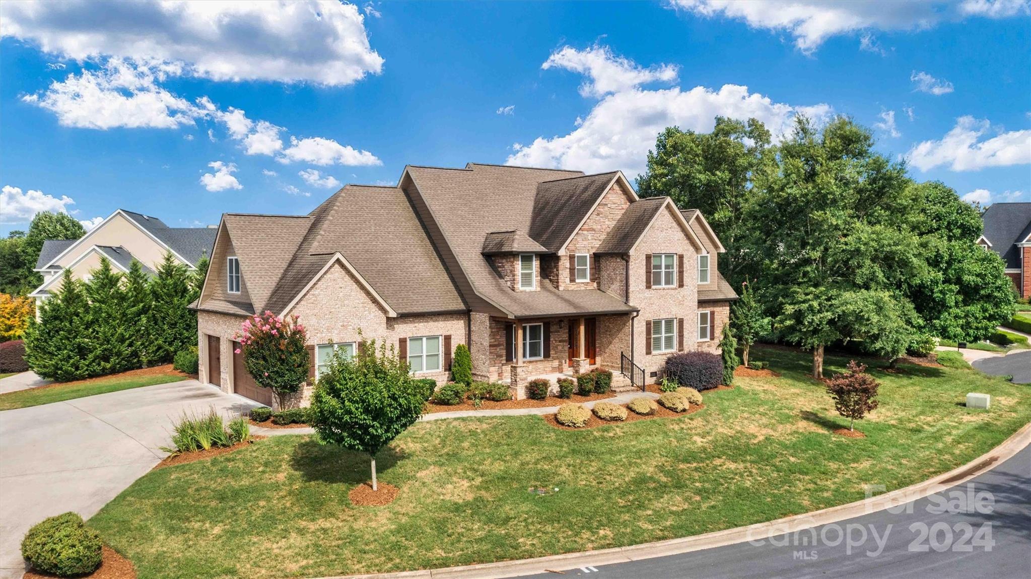 3831 8th Street Place NW Hickory NC 28601