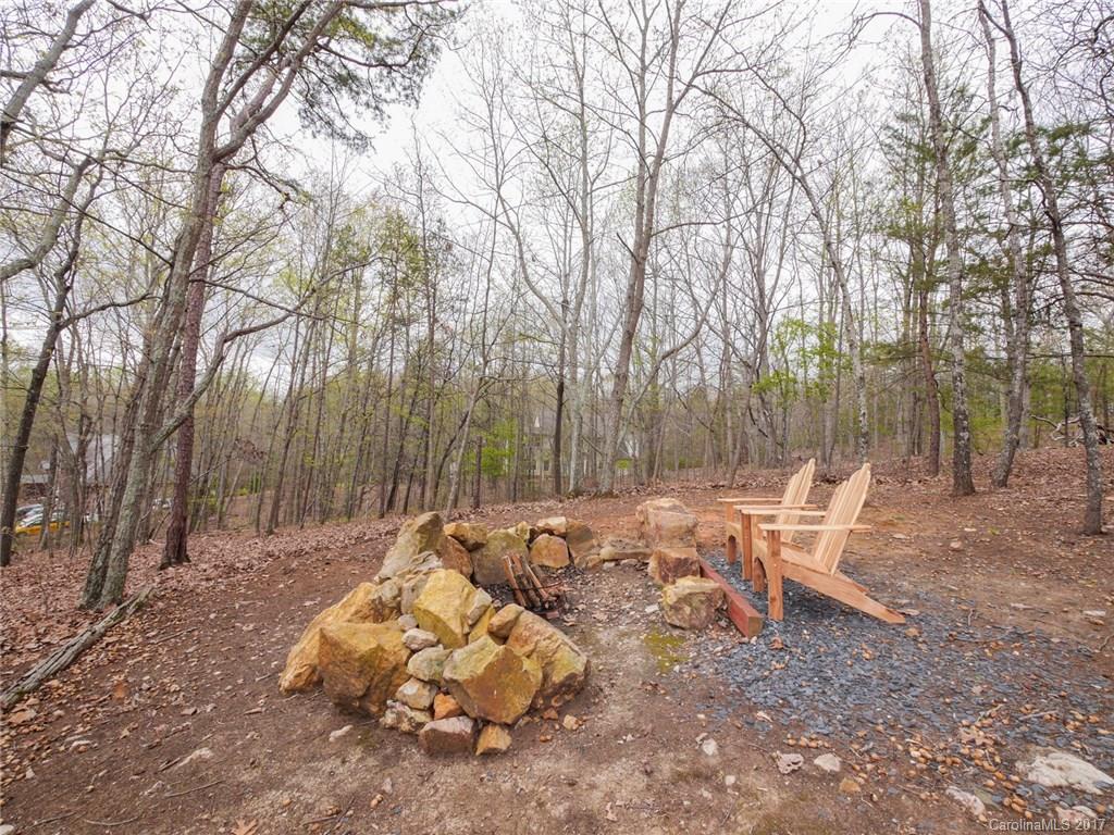 8907 Crosstimbers Drive Charlotte NC 28215