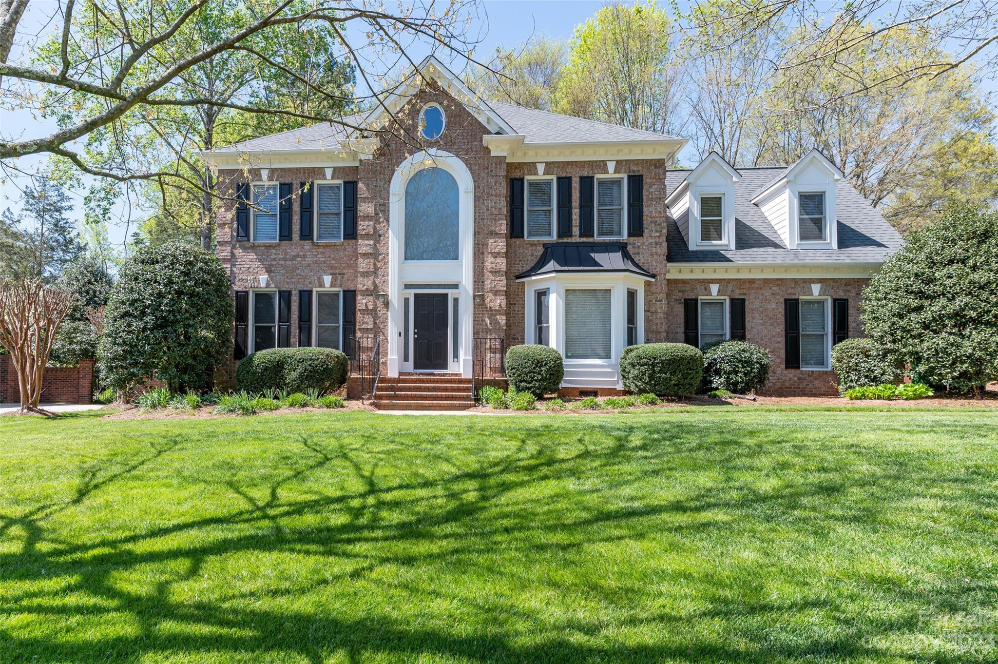 5225 Kirby Mews Court Charlotte NC 28277
