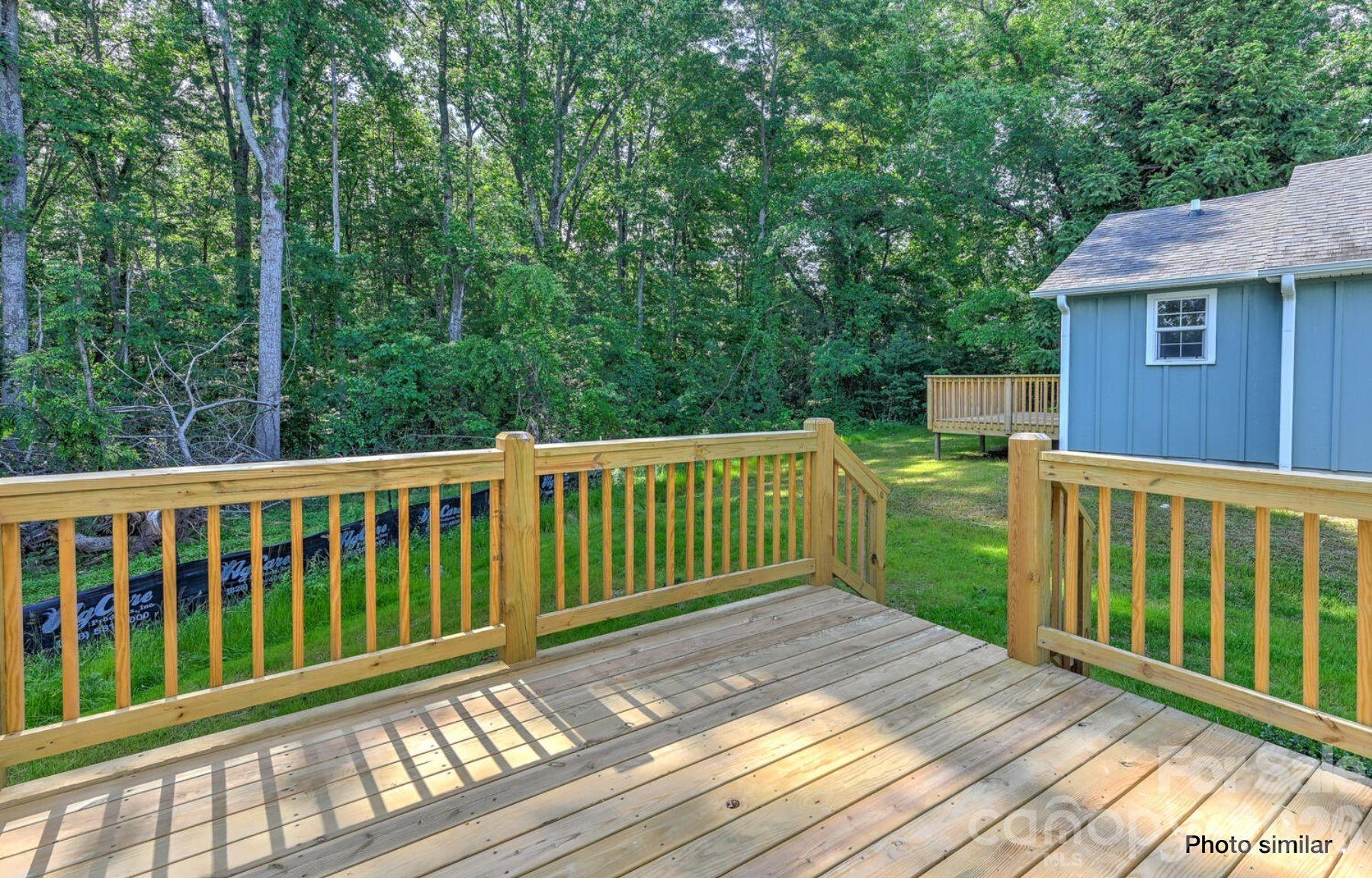 33 Loblolly Lane Asheville NC 28803