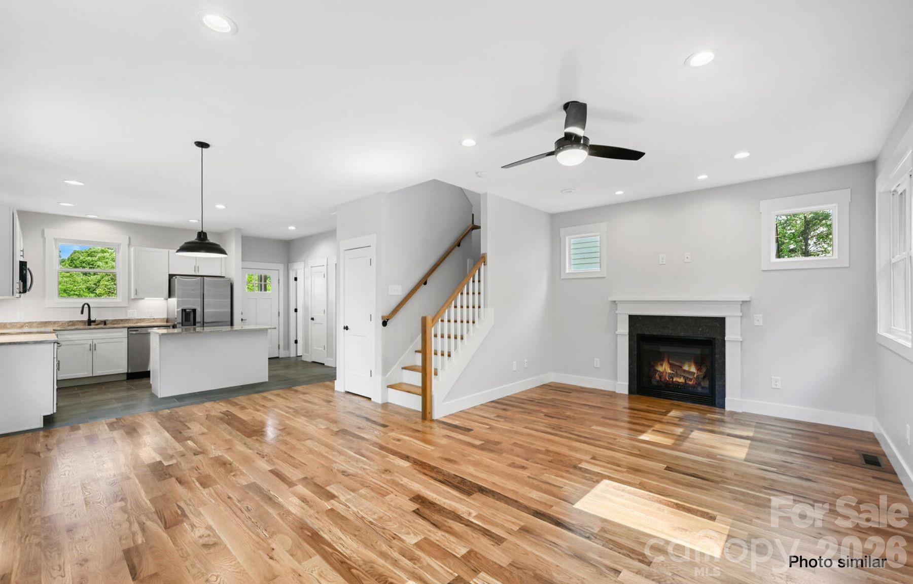 33 Loblolly Lane Asheville NC 28803