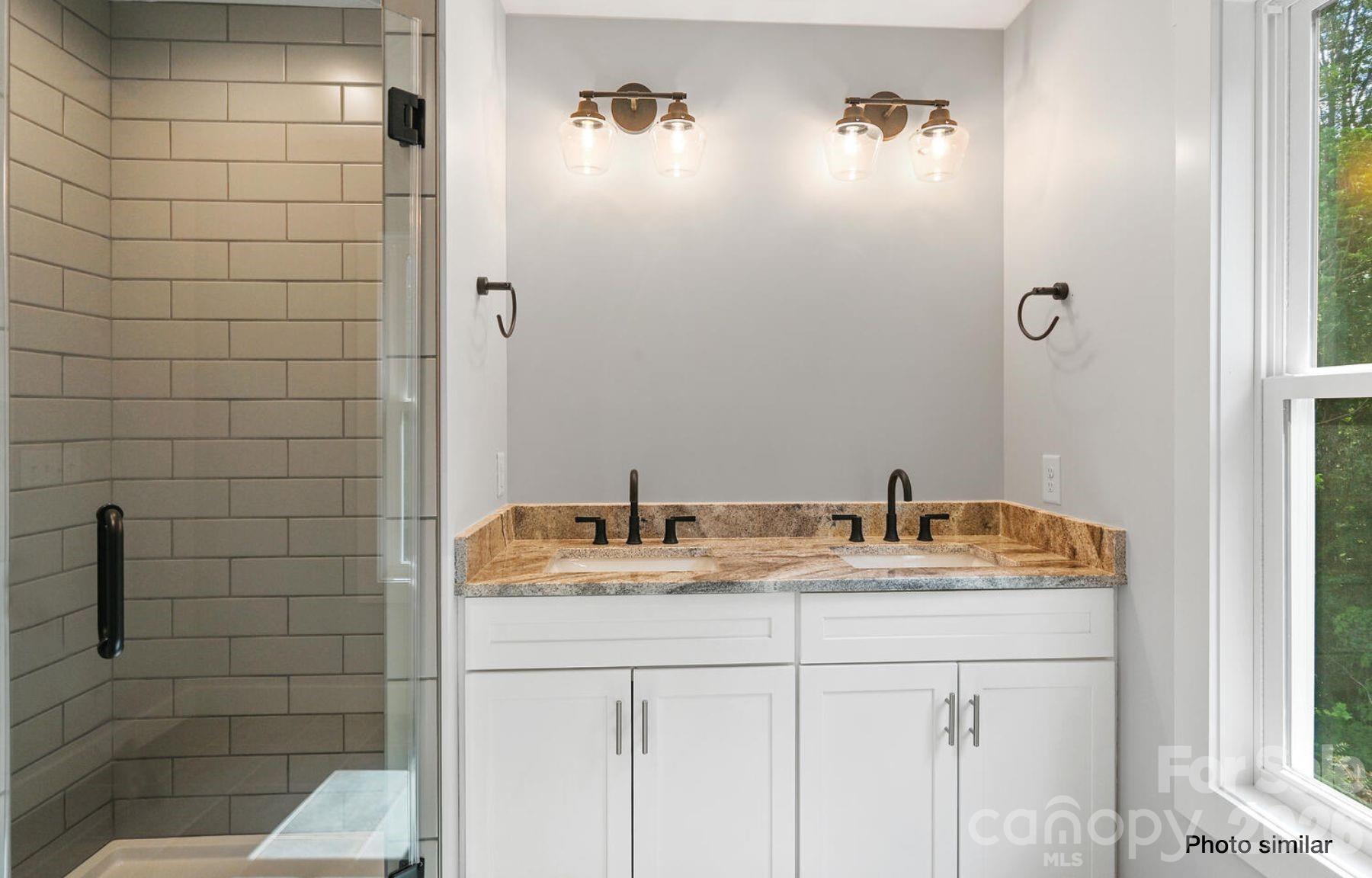33 Loblolly Lane Asheville NC 28803