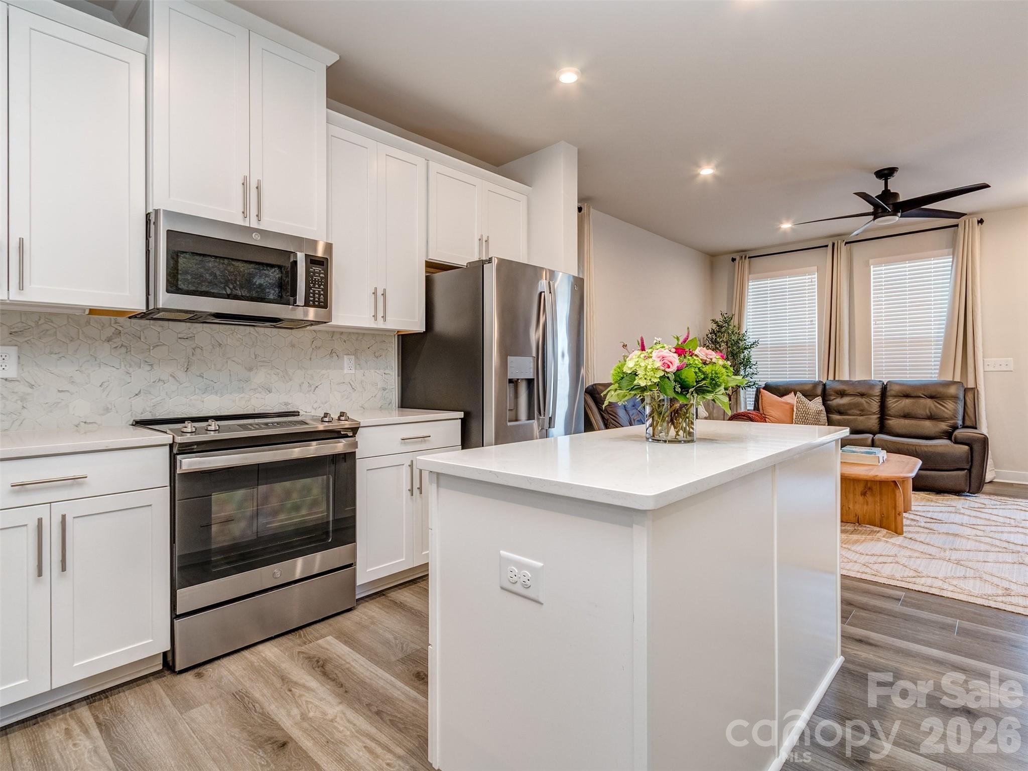 1033 Simcoe Lane Charlotte NC 28217