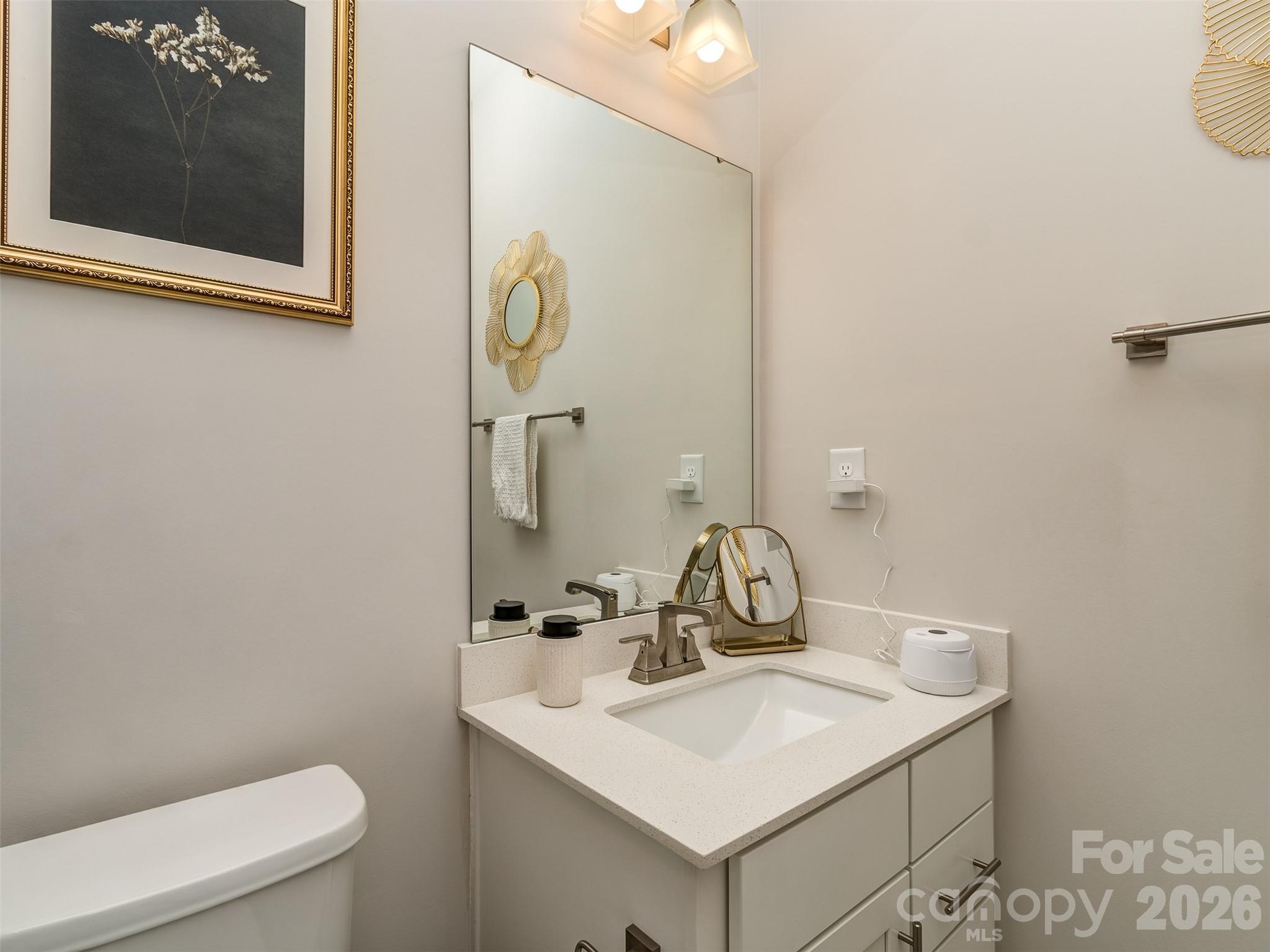 1033 Simcoe Lane Charlotte NC 28217