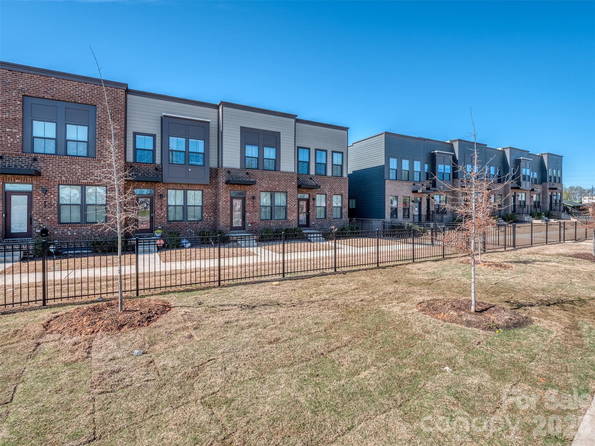 1033 Simcoe Lane Charlotte NC 28217