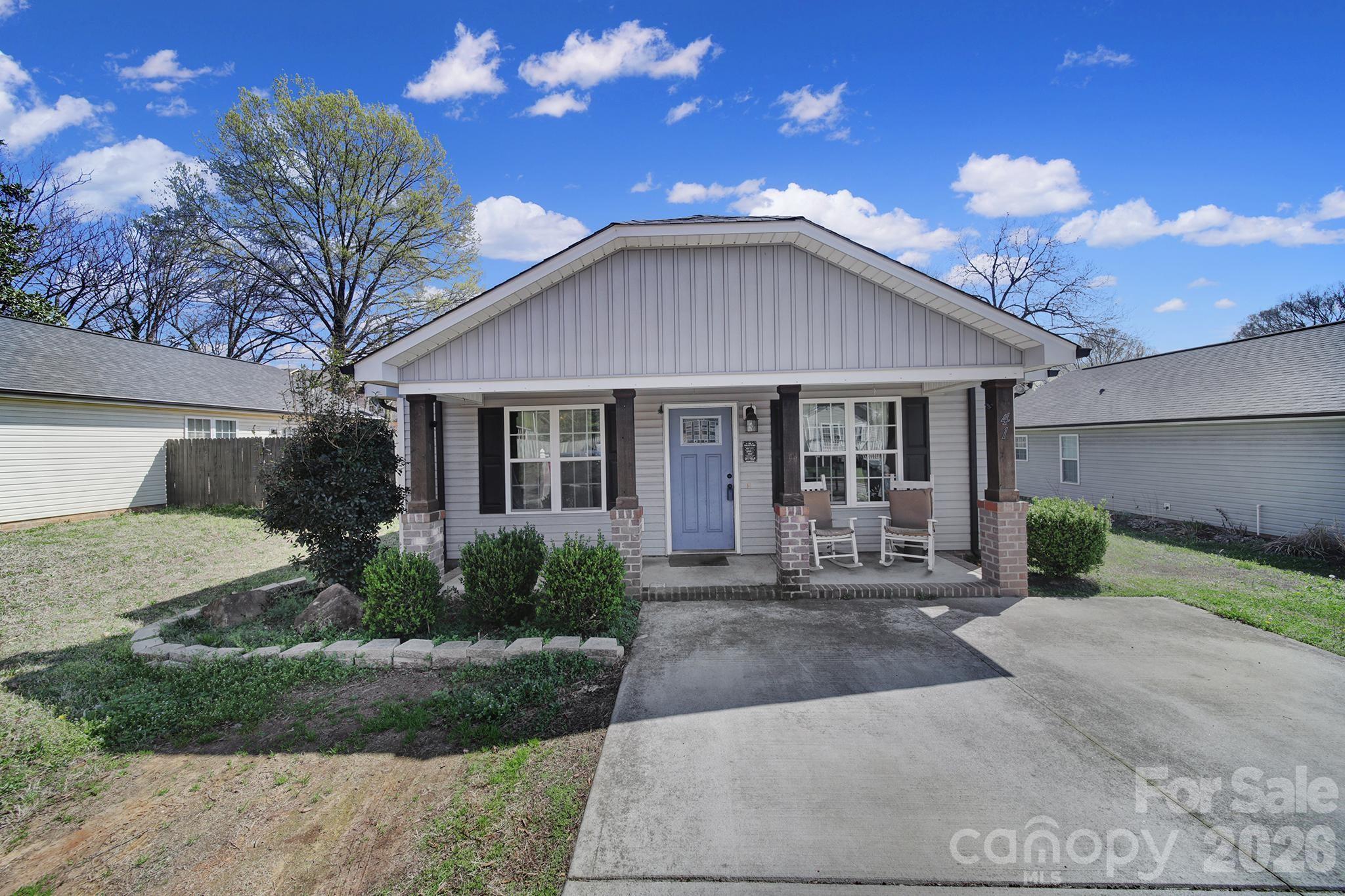 41 Saint Mary Avenue NW Concord NC 28025