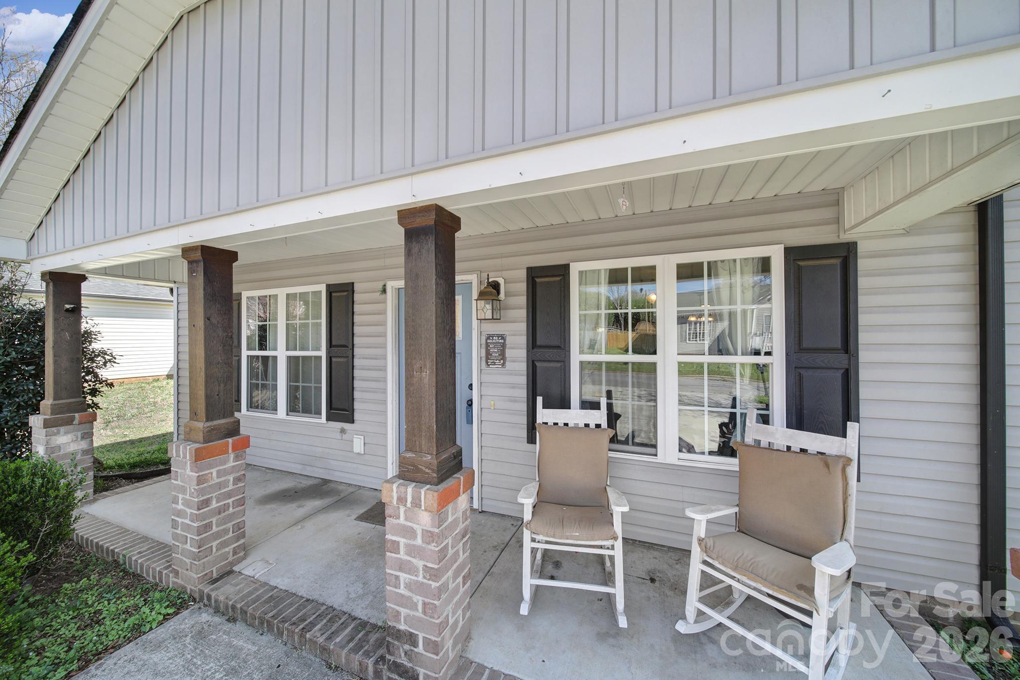 41 Saint Mary Avenue NW Concord NC 28025