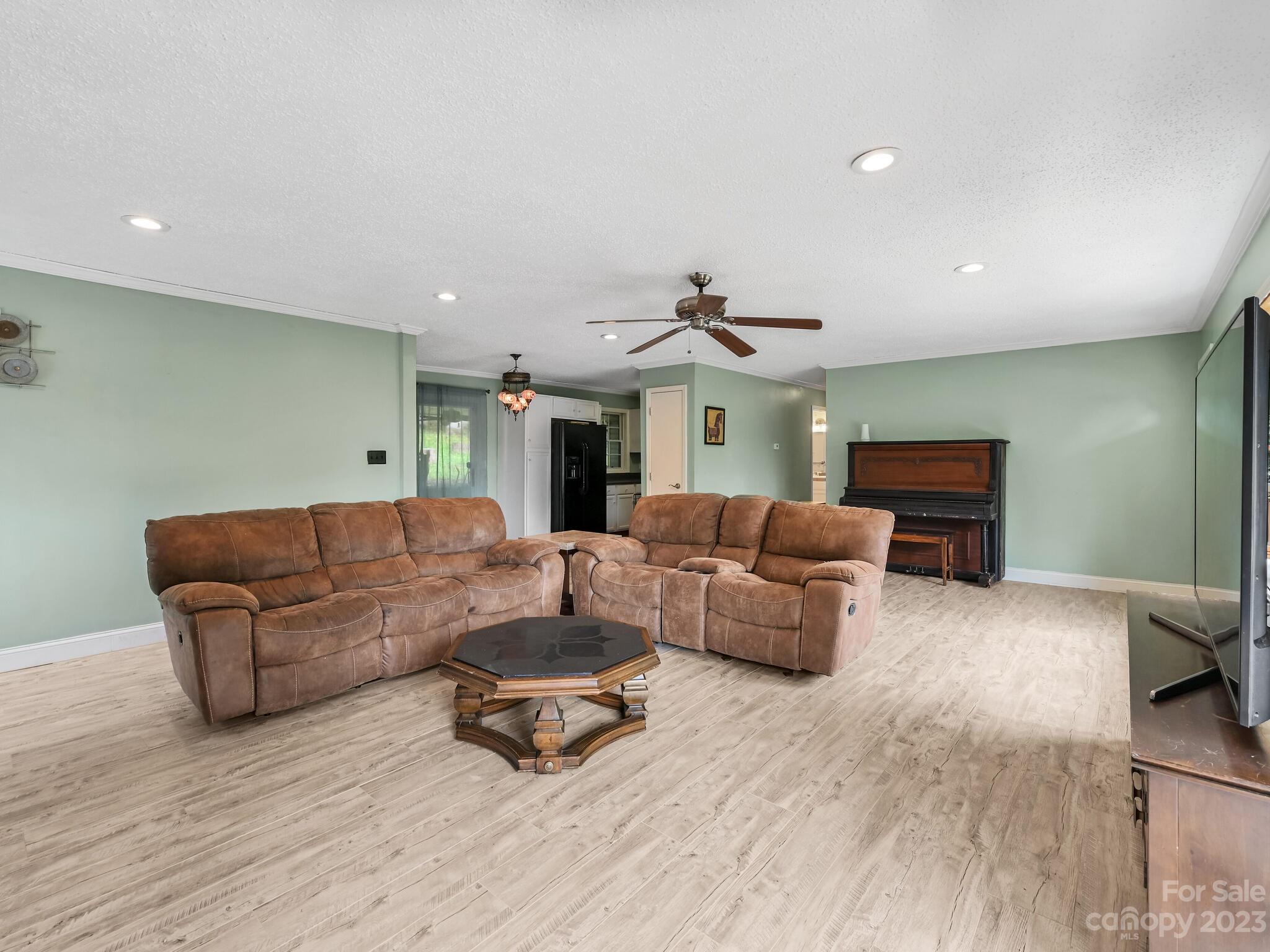 40 Conner Road Candler NC 28715