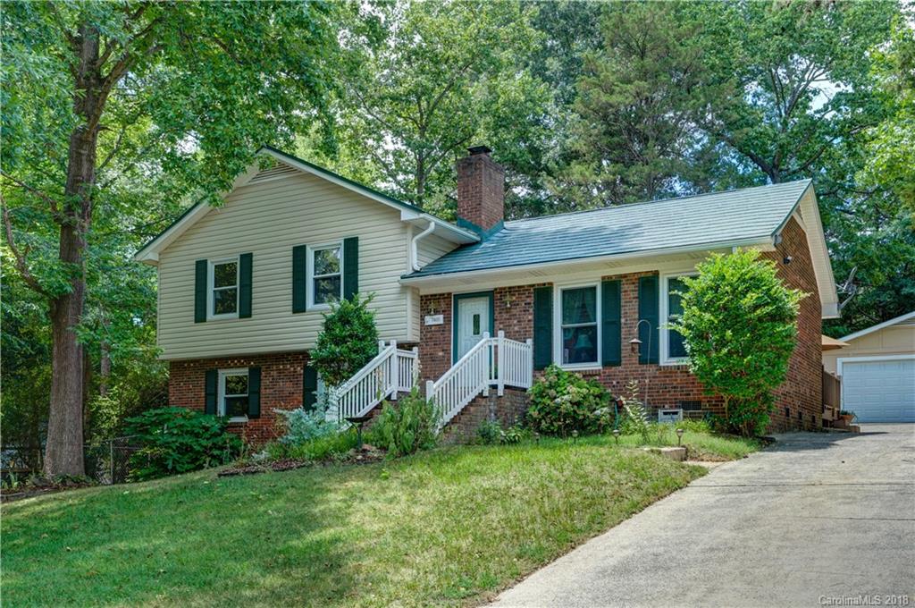 7401 Kilcullen Drive Charlotte NC 28270