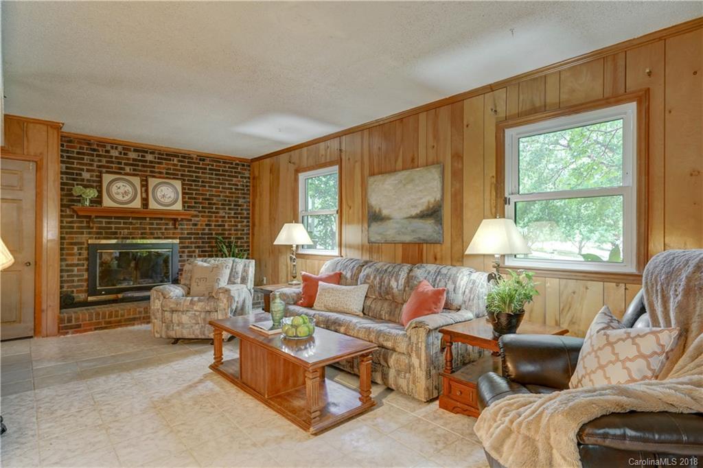 7401 Kilcullen Drive Charlotte NC 28270