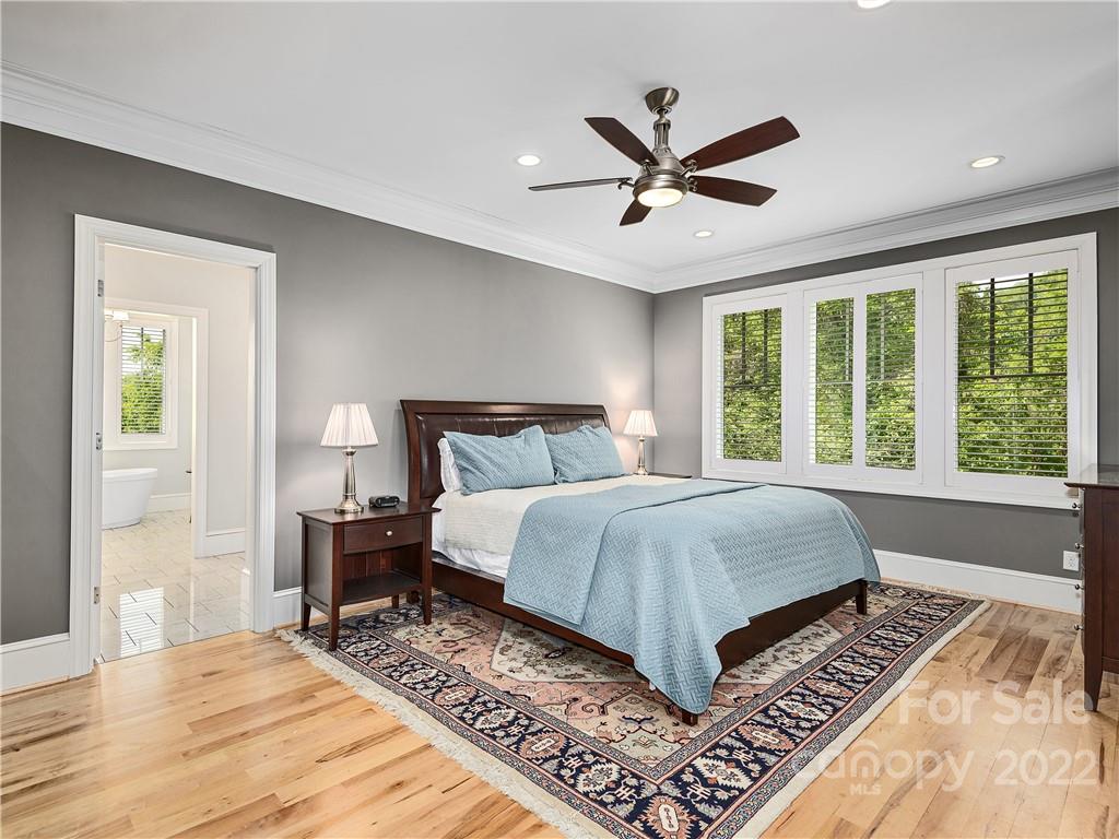 926 New Haw Creek Road Asheville NC 28805