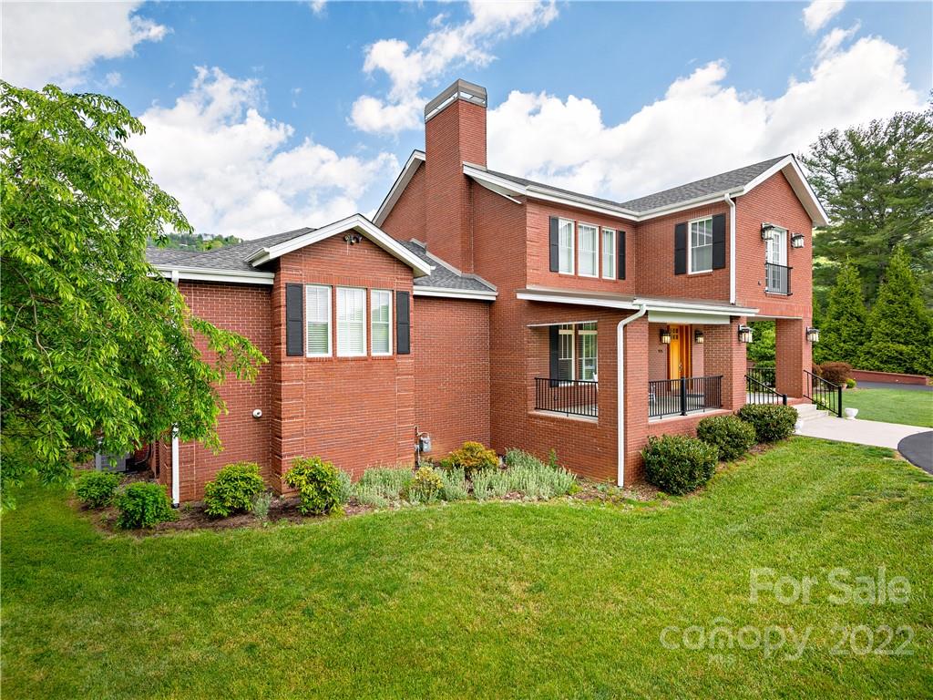 926 New Haw Creek Road Asheville NC 28805