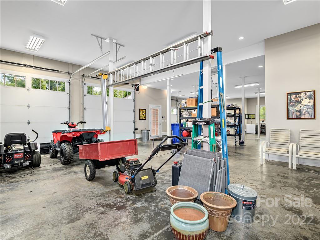 926 New Haw Creek Road Asheville NC 28805