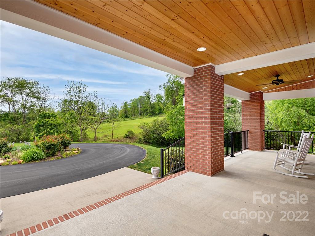 926 New Haw Creek Road Asheville NC 28805