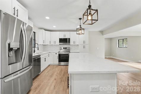728 Pleasant Avenue Kannapolis NC 28081