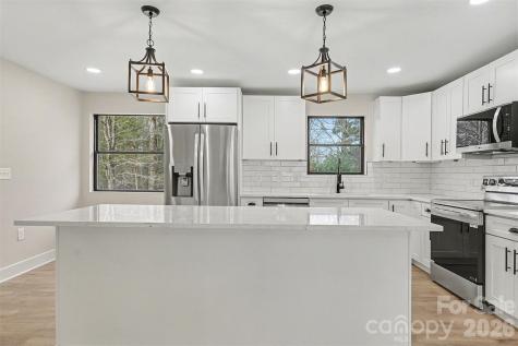 728 Pleasant Avenue Kannapolis NC 28081