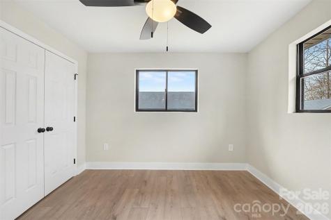 728 Pleasant Avenue Kannapolis NC 28081
