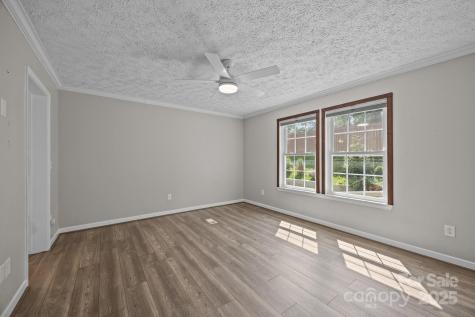 382 Onteora Boulevard Asheville NC 28803