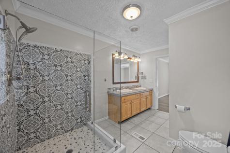 382 Onteora Boulevard Asheville NC 28803