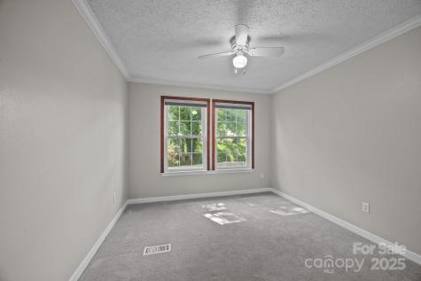 382 Onteora Boulevard Asheville NC 28803