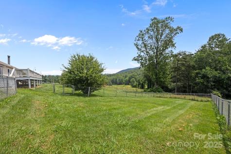 382 Onteora Boulevard Asheville NC 28803