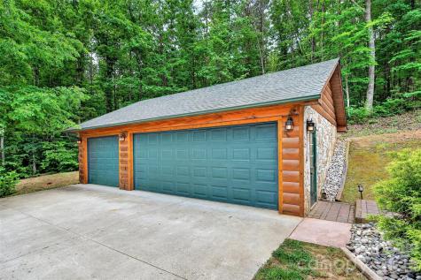34 Waterfall Drive Marion NC 28752